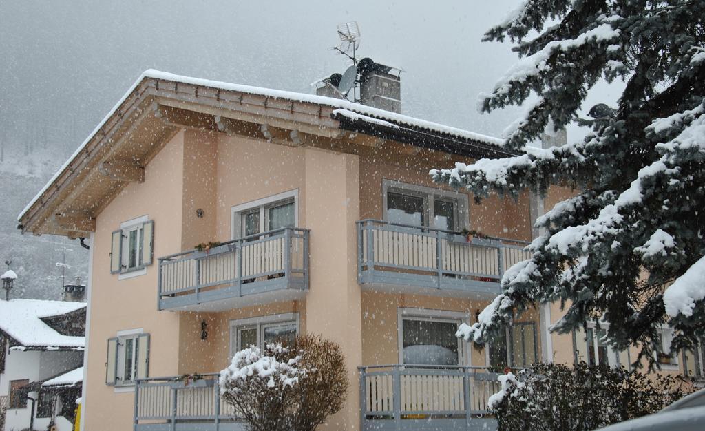 B&B 3 Cuori Predazzo Exterior foto